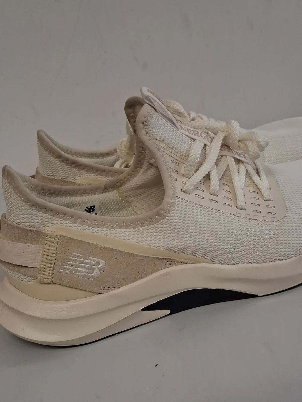 NWOT New Balance Dynasoft Nergize Sport V2 Shoes